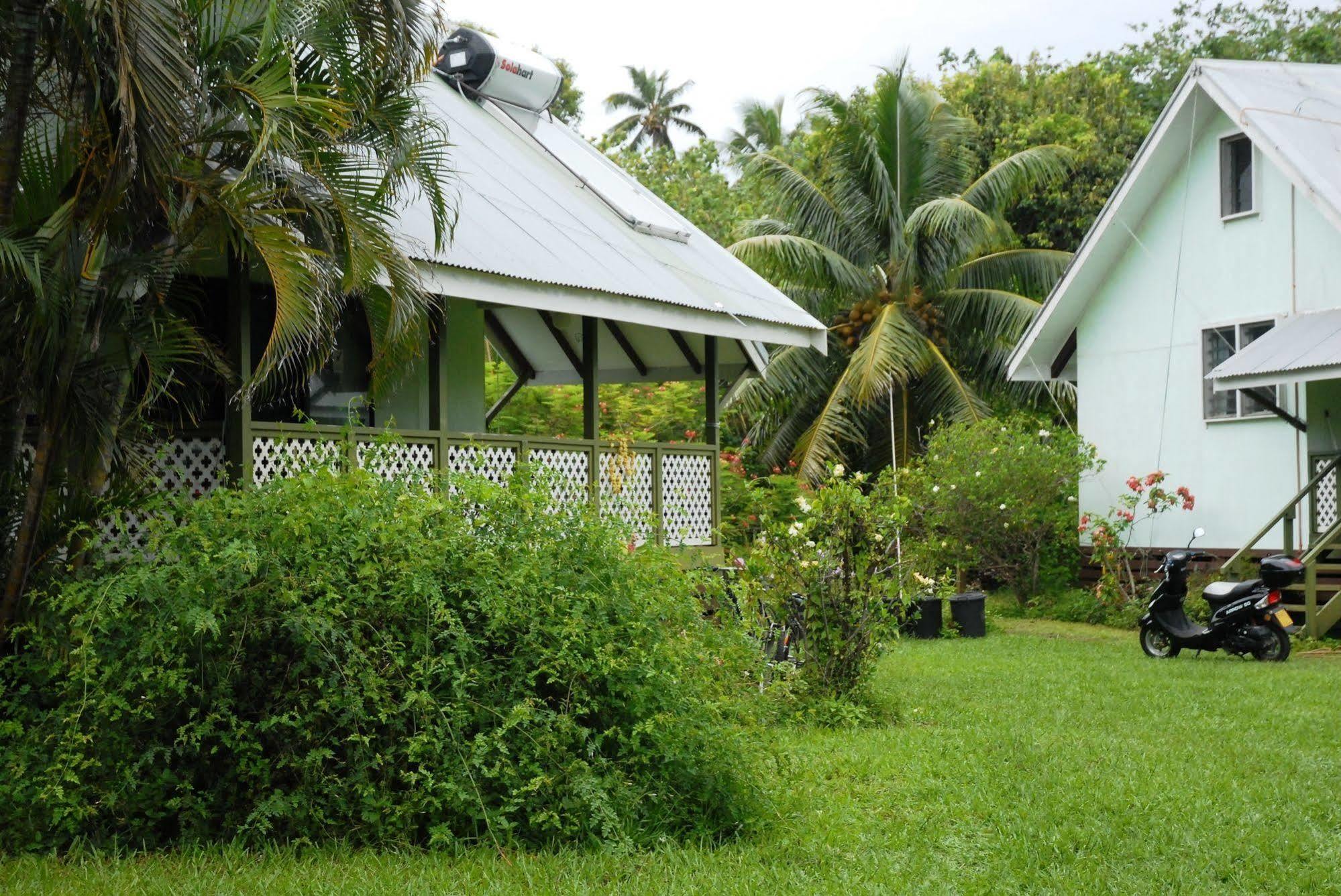 Gina'S Garden Lodges Arutanga Esterno foto