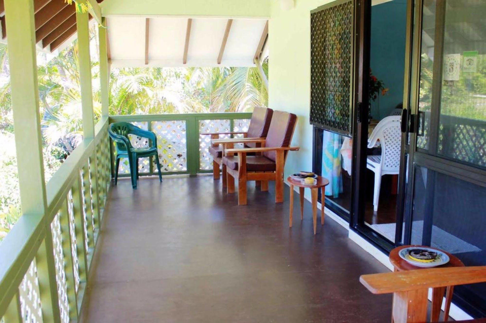 Gina'S Garden Lodges Arutanga Esterno foto